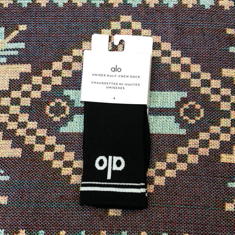 ALO Yoga Black Athletic Socks Size M (two pairs) - Picture 4 of 5